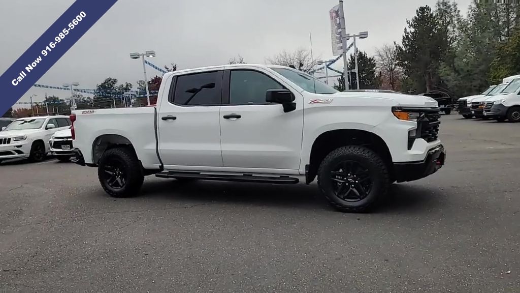 2026 Chevrolet Silverado 1500 Custom Trail Boss photo 2