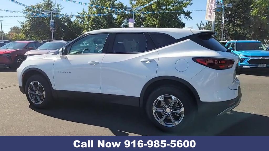 2024 Chevrolet Blazer 2LT - Photo 8