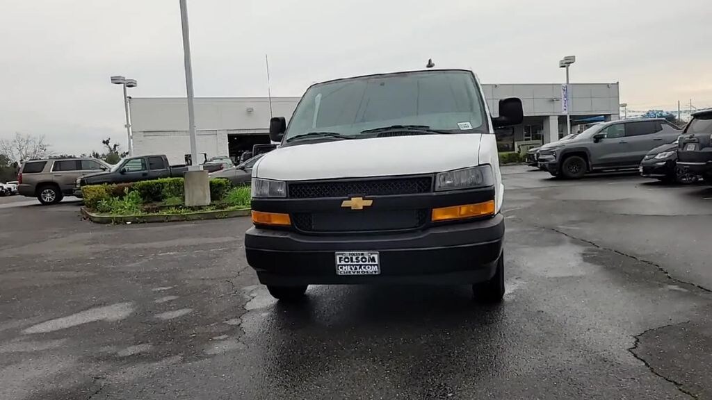 New 2025 Chevrolet Express 2500 Work Van Van Cargo Van