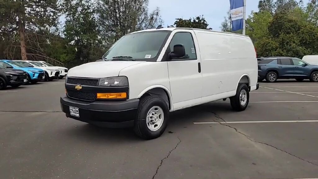 New 2025 Chevrolet Express 2500 Work Van Van Cargo Van