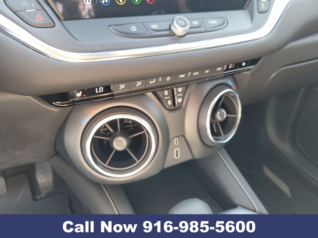 2024 Chevrolet Blazer 2LT - Photo 15