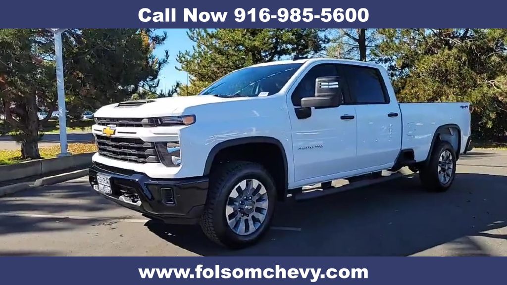 2026 Chevrolet Silverado 2500HD Custom photo 4