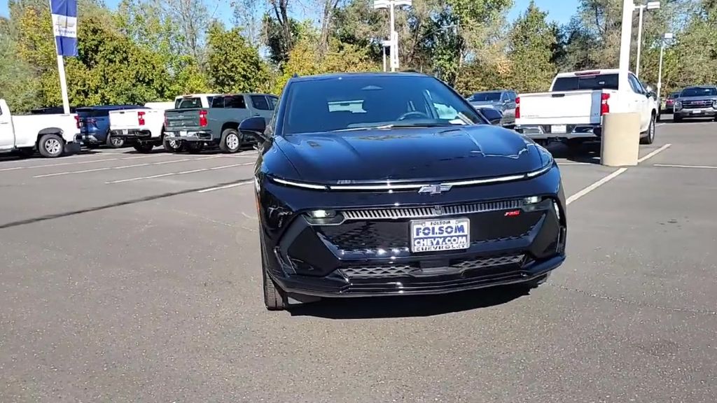 2026 Chevrolet Equinox EV 3RS photo 3