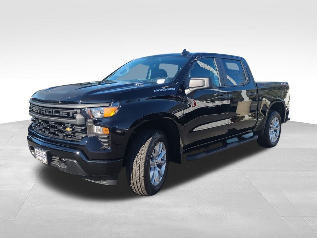 New 2026 Chevrolet Silverado 1500 Custom Truck Crew Cab