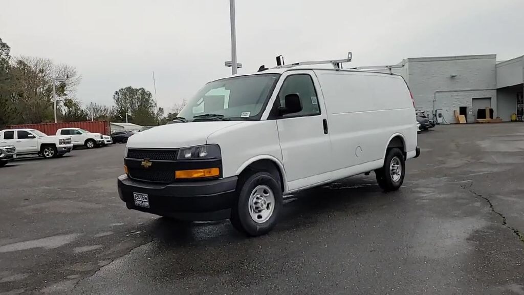 New 2025 Chevrolet Express 2500 Work Van Van Cargo Van
