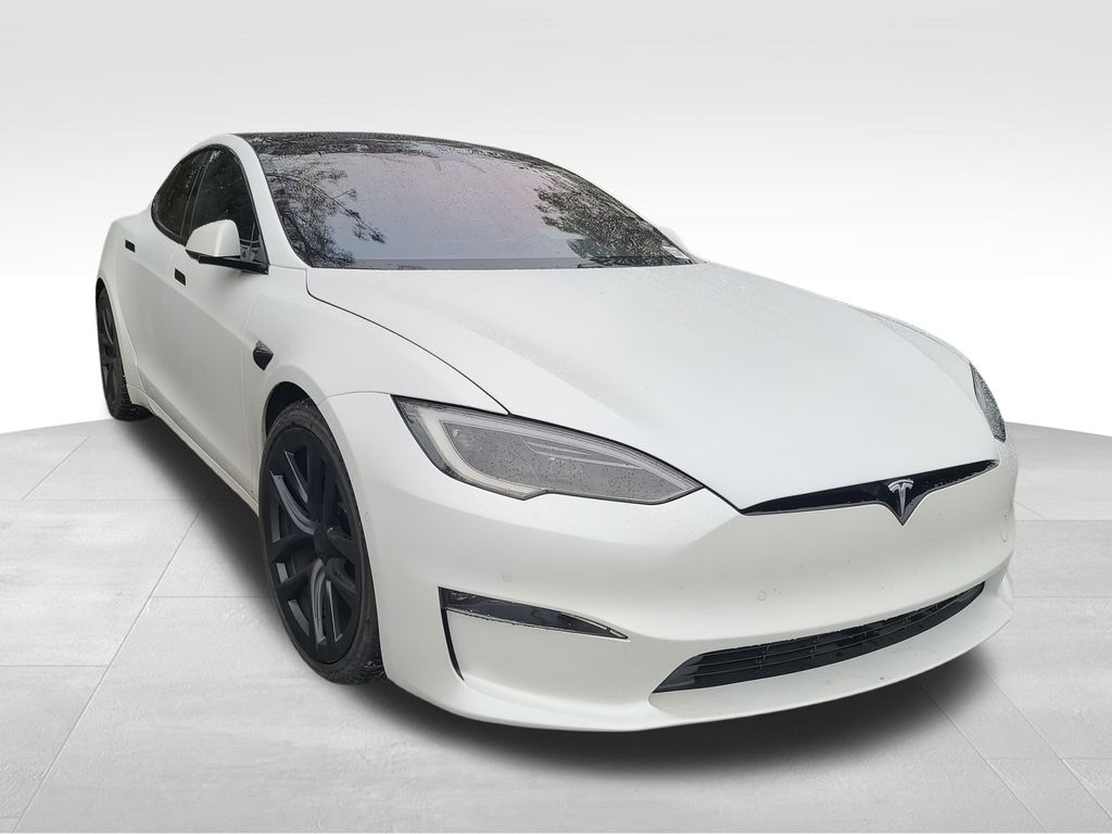 2022 Tesla Model S Base's photo