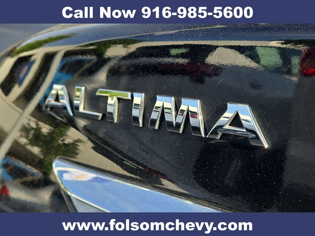Used 2015 Nissan Altima 2.5 SV Sedan
