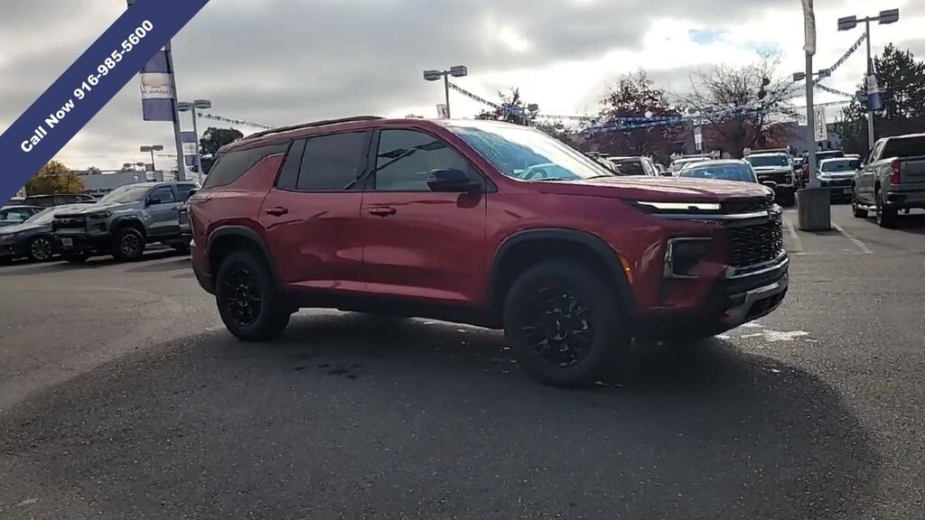 New 2025 Chevrolet Traverse Z71 SUV