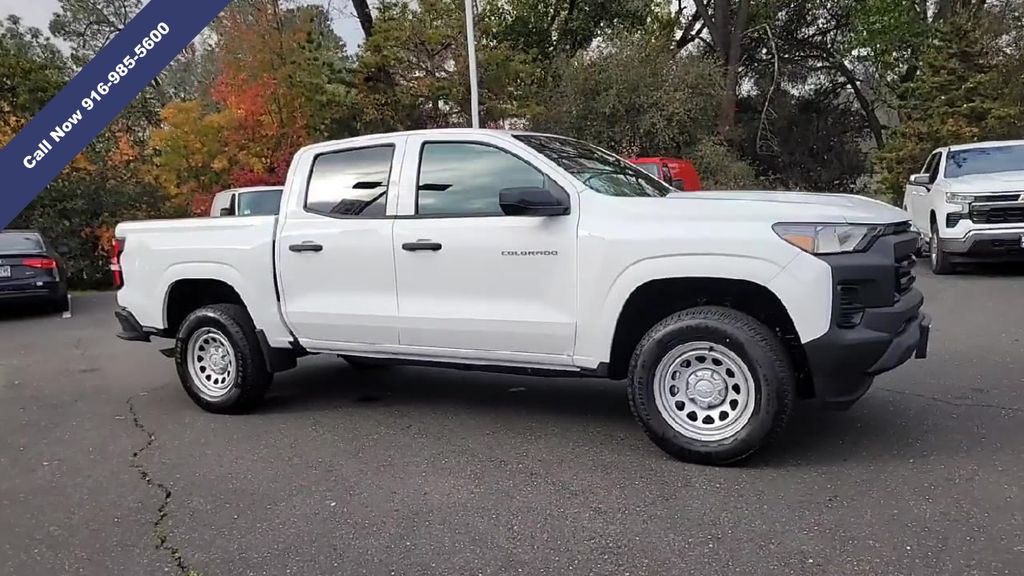 2026 Chevrolet Colorado Work Truck photo 2
