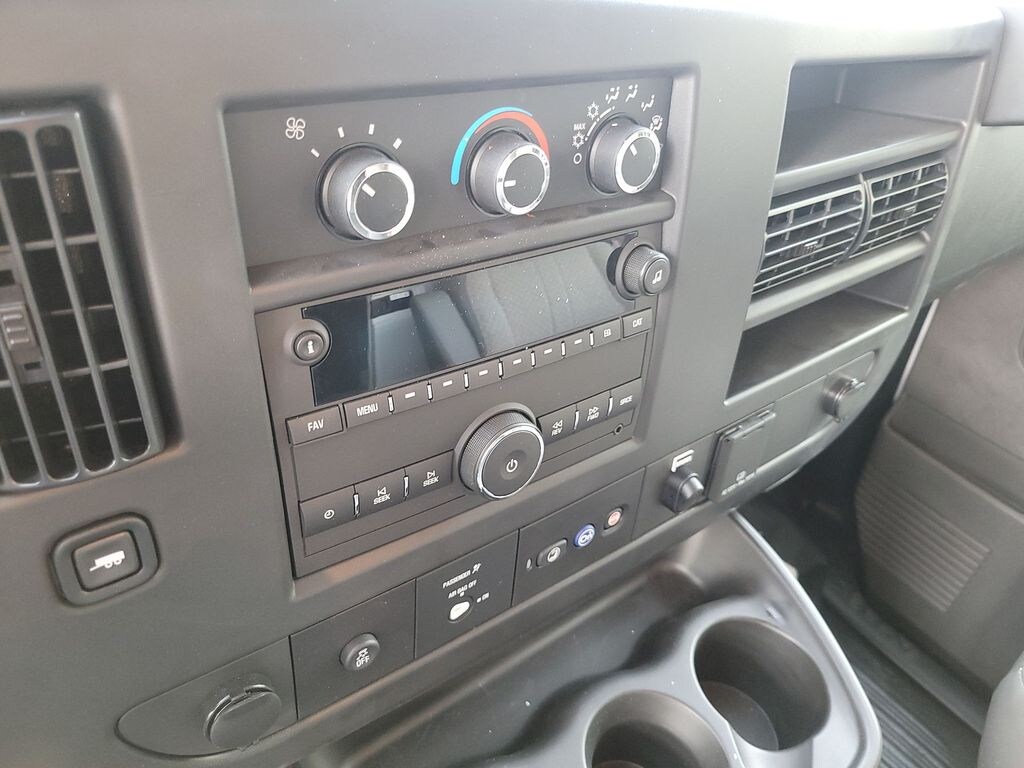New 2025 Chevrolet Express 3500 Work Van Truck