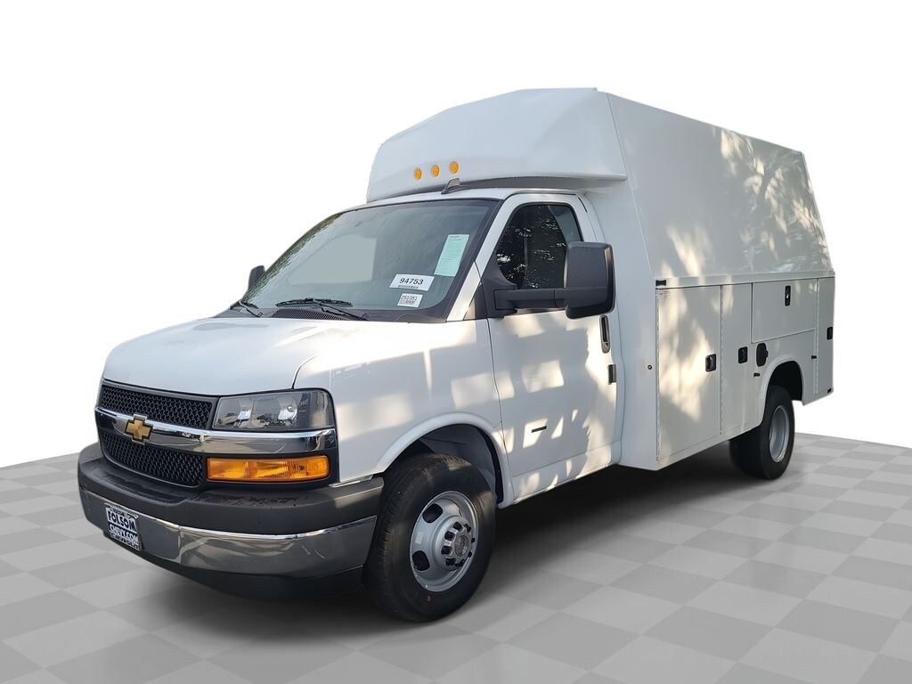 New 2025 Chevrolet Express 3500 Work Van Truck