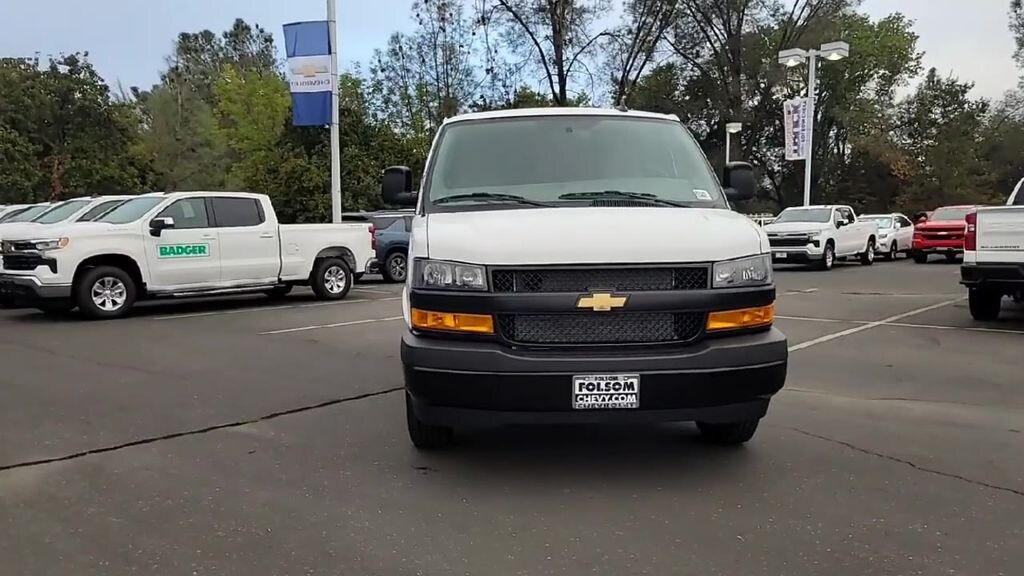 New 2025 Chevrolet Express 2500 Work Van Van Cargo Van