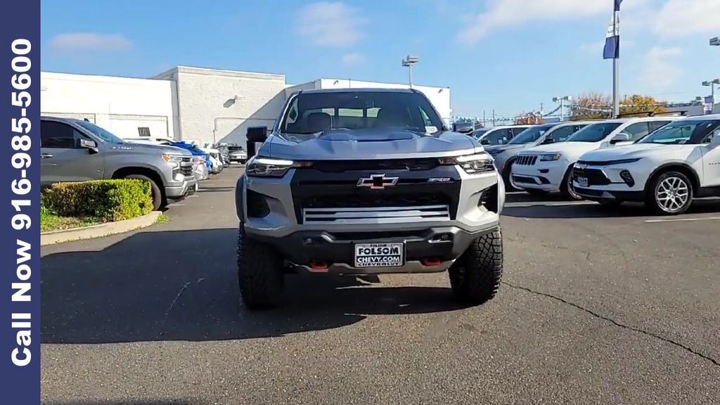 2026 Chevrolet Colorado ZR2 photo 3
