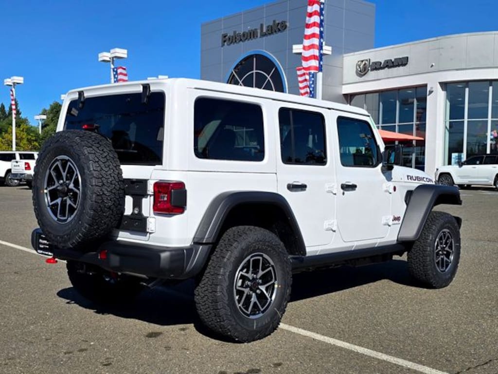 New 2026 Jeep Wrangler 4-DOOR RUBICON Sport Utility