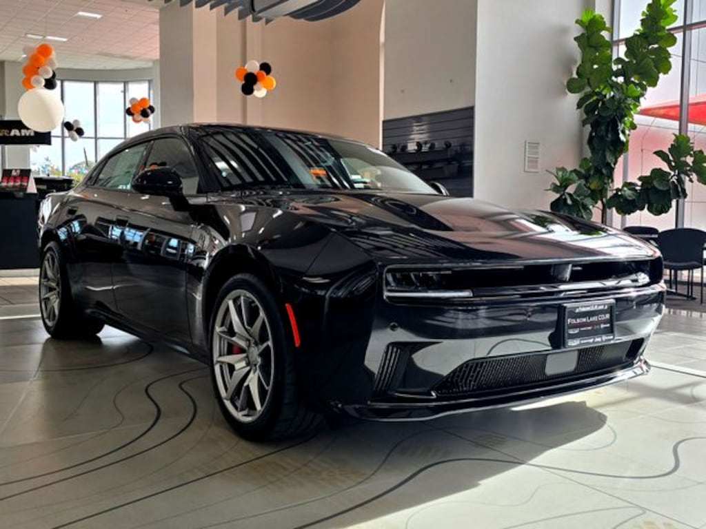New 2026 Dodge Charger 4-Door DAYTONA SCAT PACK AWD Coupe
