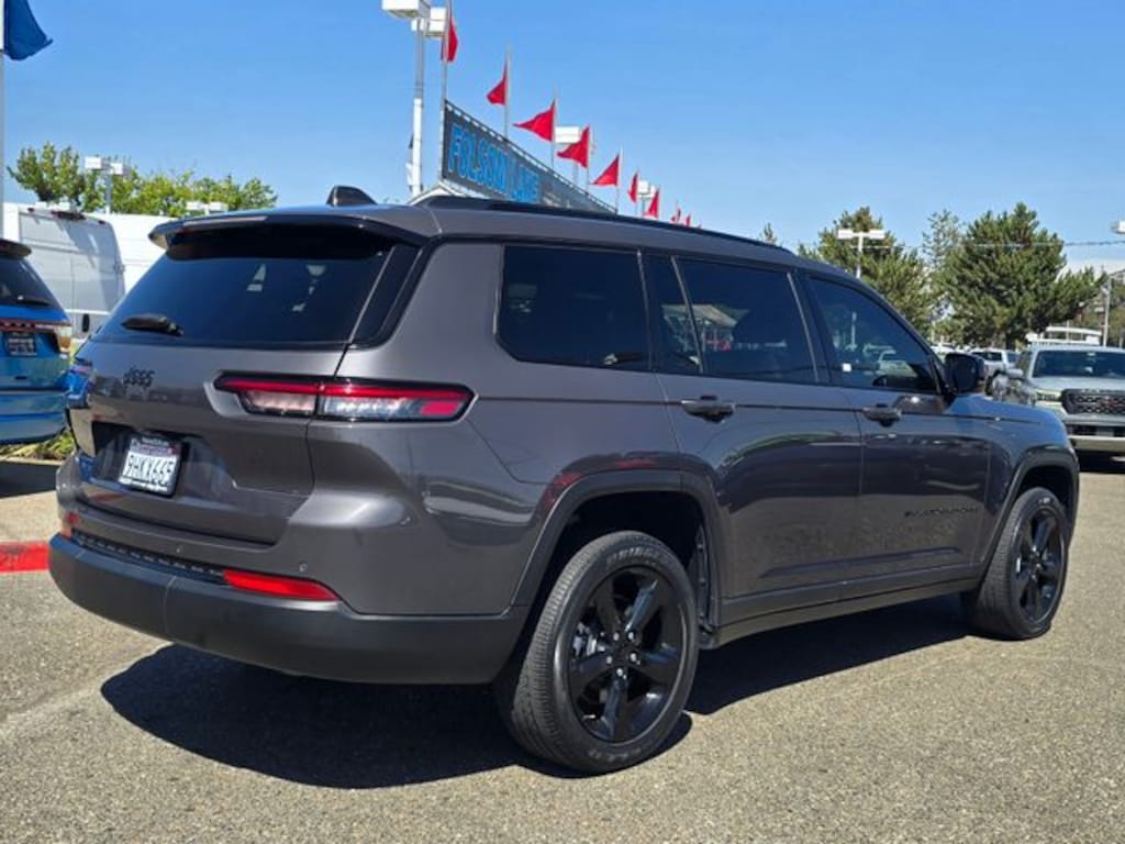 Certified 2023 Jeep Grand Cherokee L Altitude SUV