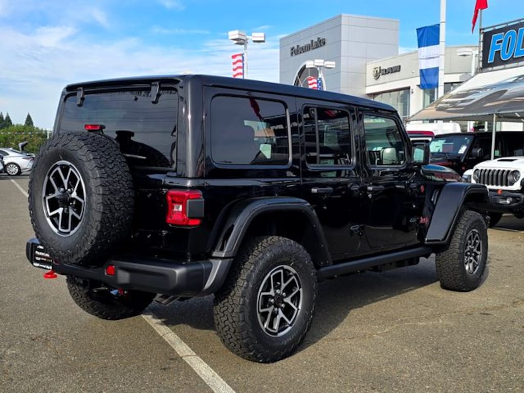 New 2026 Jeep Wrangler 4-DOOR RUBICON Sport Utility