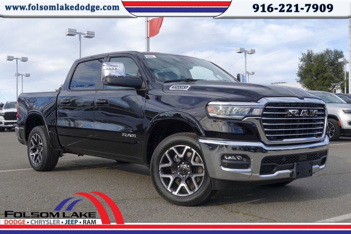 2025 Ram 1500 Laramie photo 4