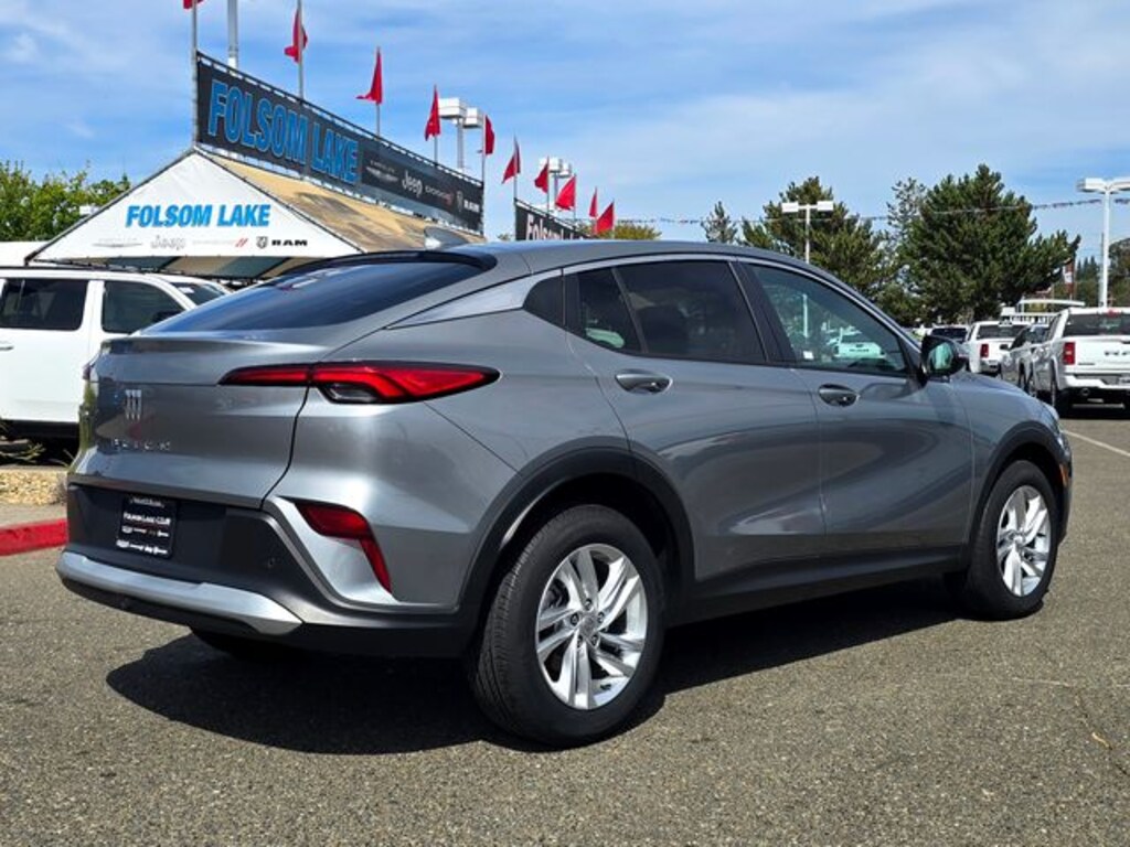 Used 2025 Buick Envista Preferred SUV