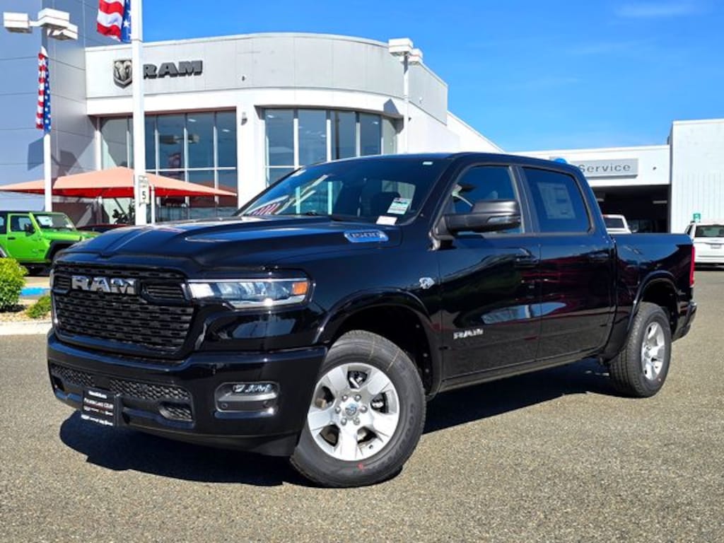 New 2026 Ram 1500 BIG HORN CREW CAB 4X4 5'7 BOX Pickup