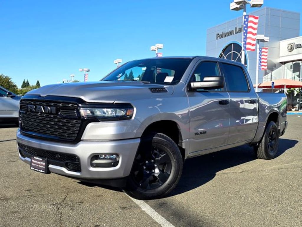 New 2025 Ram 1500 TRADESMAN CREW CAB 4X4 5'7 BOX Pickup