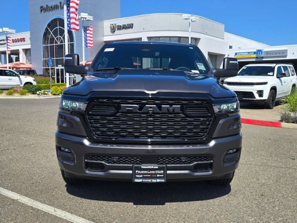 New 2026 Ram 1500 BIG HORN CREW CAB 4X4 5'7 BOX Pickup