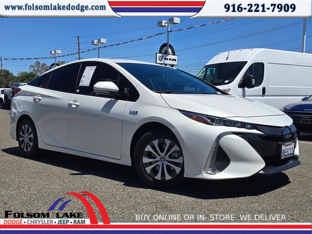 2020 Toyota Prius Prime XLE's photo