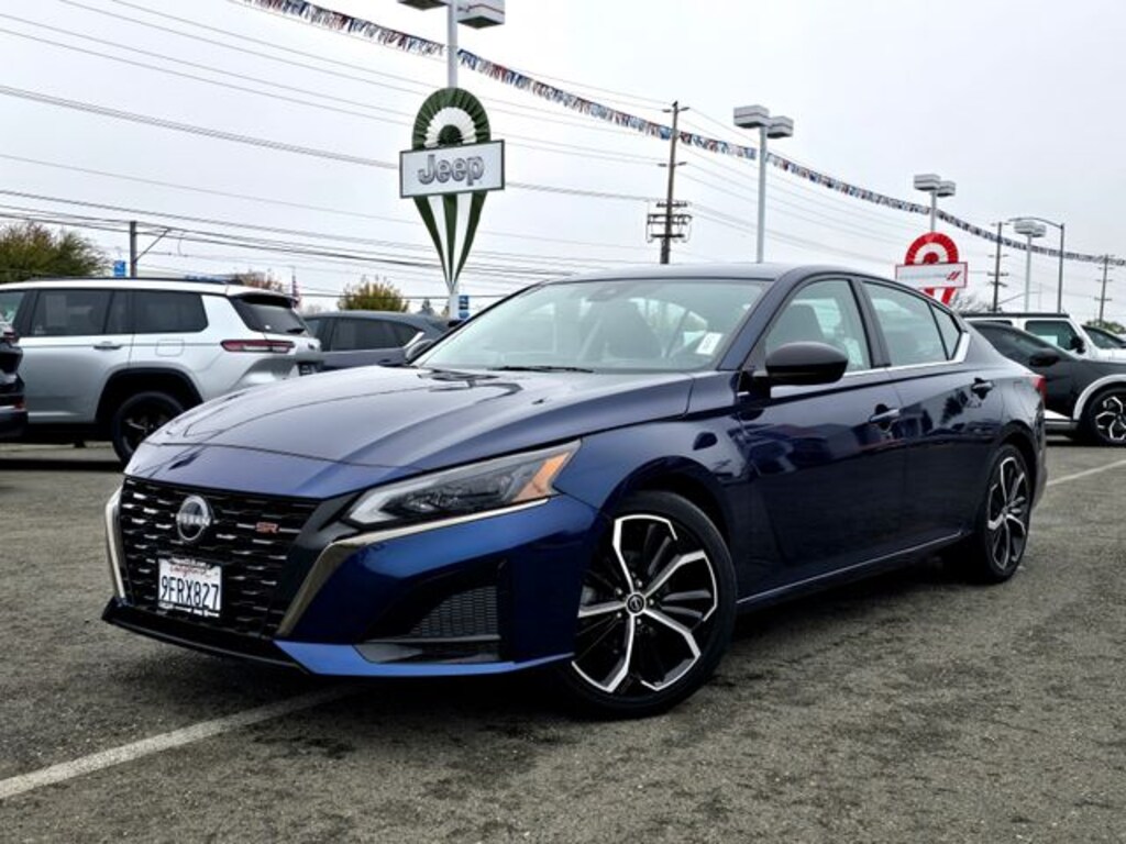 Used 2023 Nissan Altima 2.5 SR Sedan