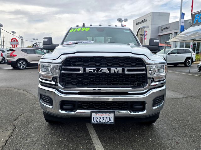 2024 Ram 3500 Tradesman photo 2
