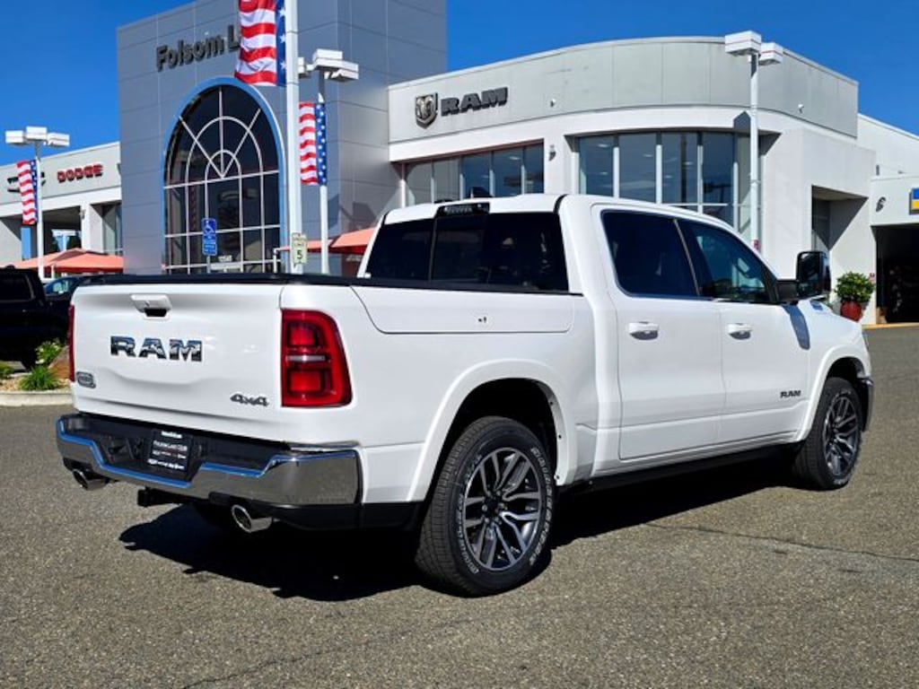 New 2026 Ram 1500 LIMITED LONGHORN CREW CAB 4X4 5'7 BOX Pickup