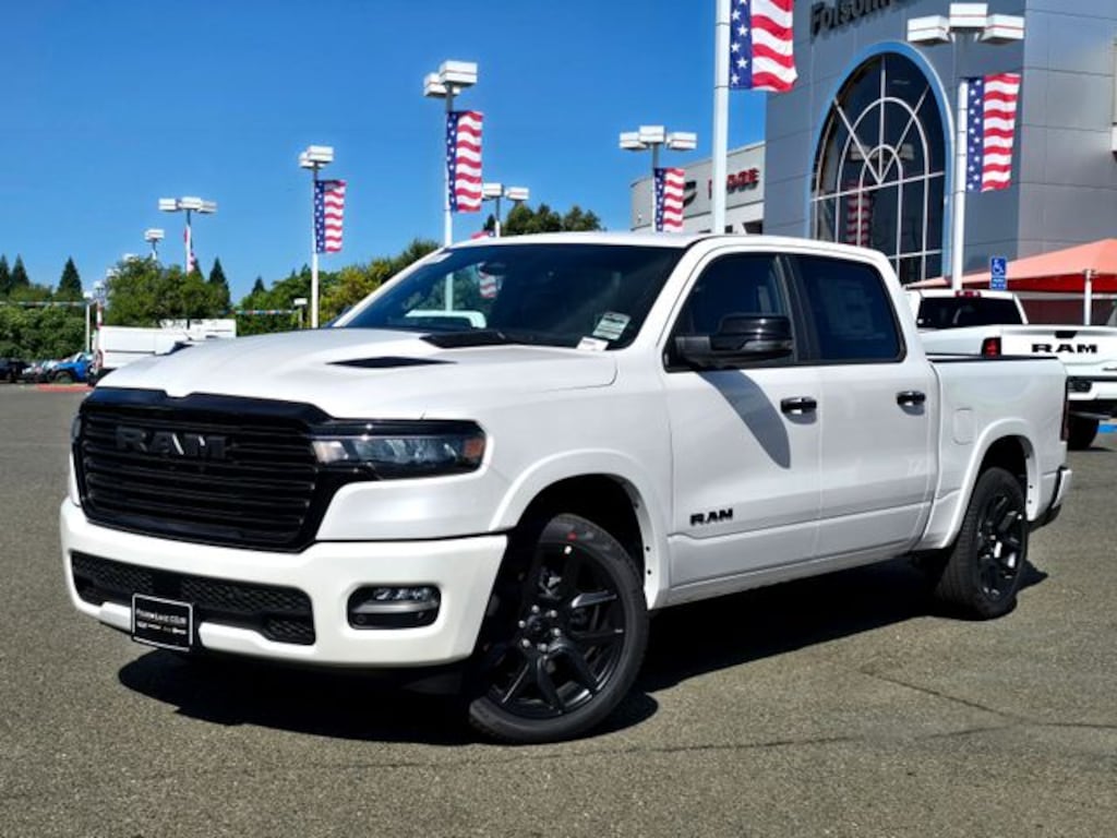 New 2026 Ram 1500 LARAMIE CREW CAB 4X4 5'7 BOX Pickup