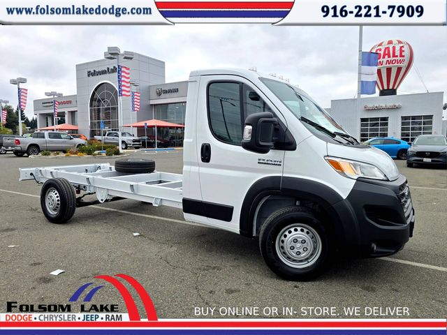 2026 RAM ProMaster Cutaway Tradesman's photo