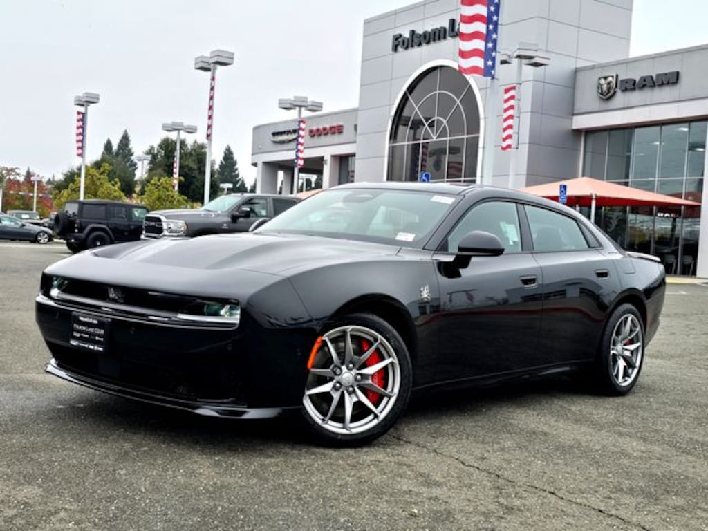 New 2026 Dodge Charger 4-Door DAYTONA SCAT PACK AWD Coupe