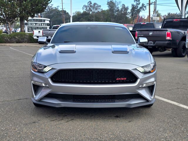2022 Ford Mustang GT Premium photo 2