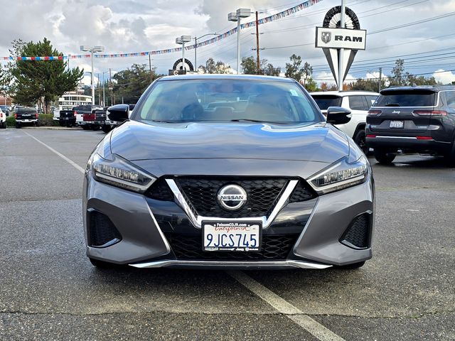 2022 Nissan Maxima SV photo 2