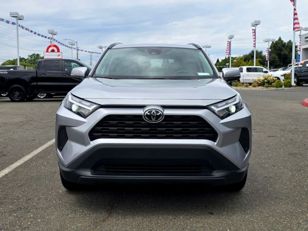 Used 2025 Toyota RAV4 XLE SUV
