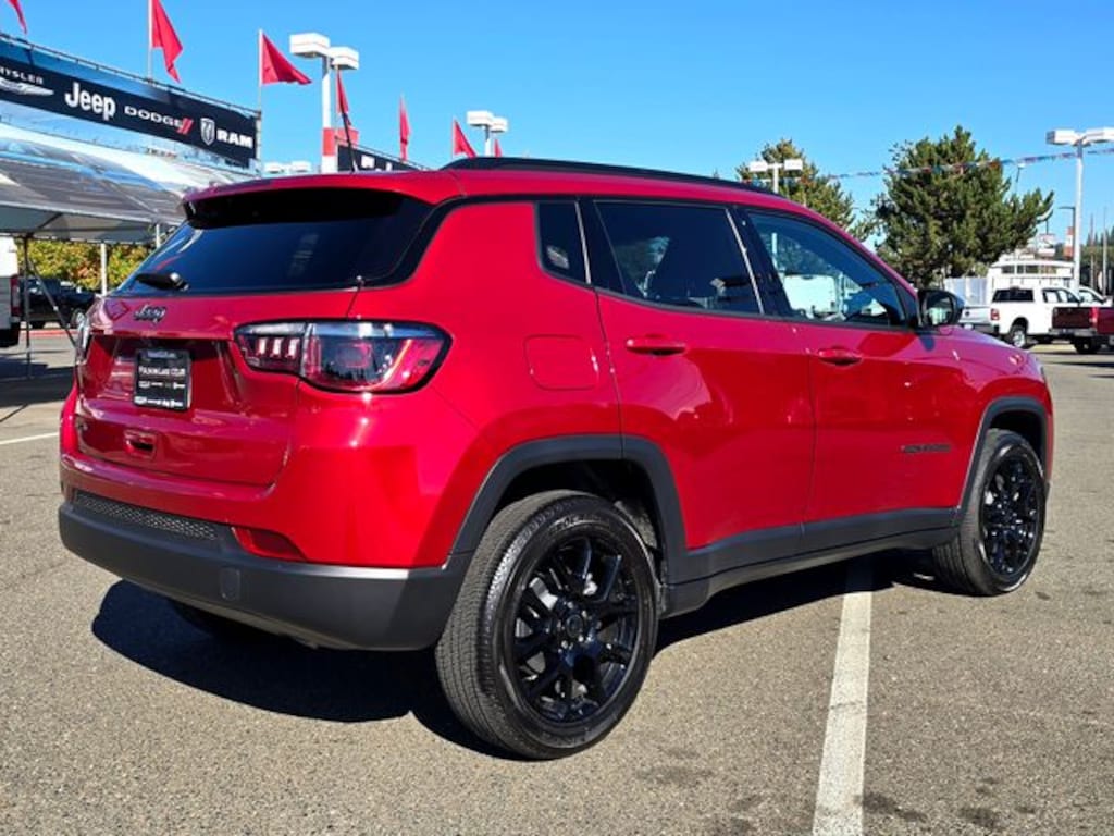 New 2026 Jeep Compass LATITUDE ALTITUDE 4X4 Sport Utility