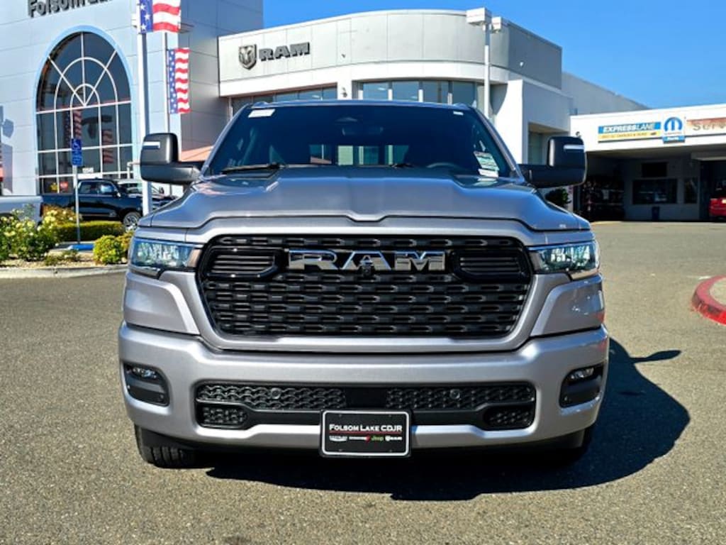 New 2026 Ram 1500 BIG HORN CREW CAB 4X4 5'7 BOX Pickup