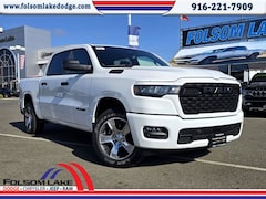 2025 Ram 1500 TRADESMAN CREW CAB 4X4 5'7 BOX Pickup