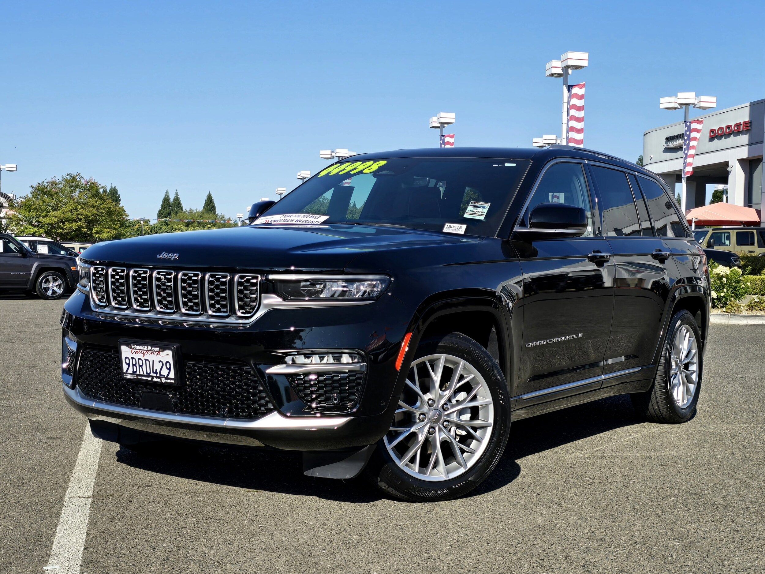 2022 Jeep Grand Cherokee Summit photo 3
