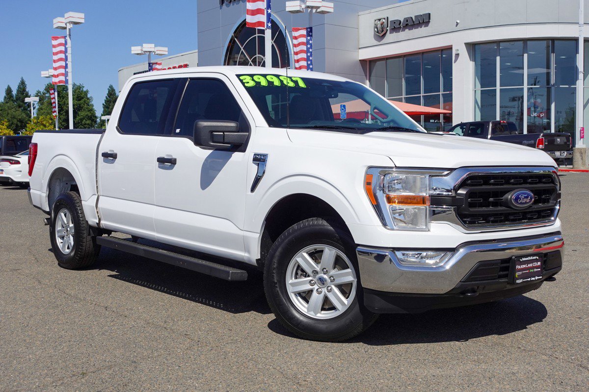 2022 Ford F-150 XLT photo 2
