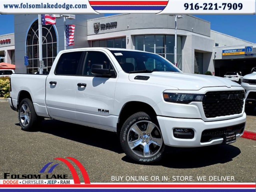 New 2026 Ram 1500 EXPRESS CREW CAB 4X4 6'4 BOX Pickup