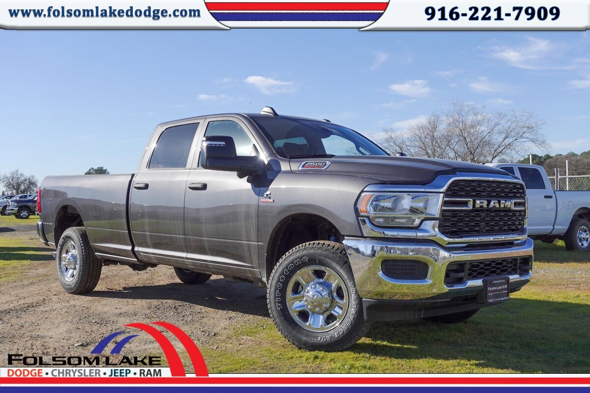 2024 Ram 2500 Tradesman photo 4