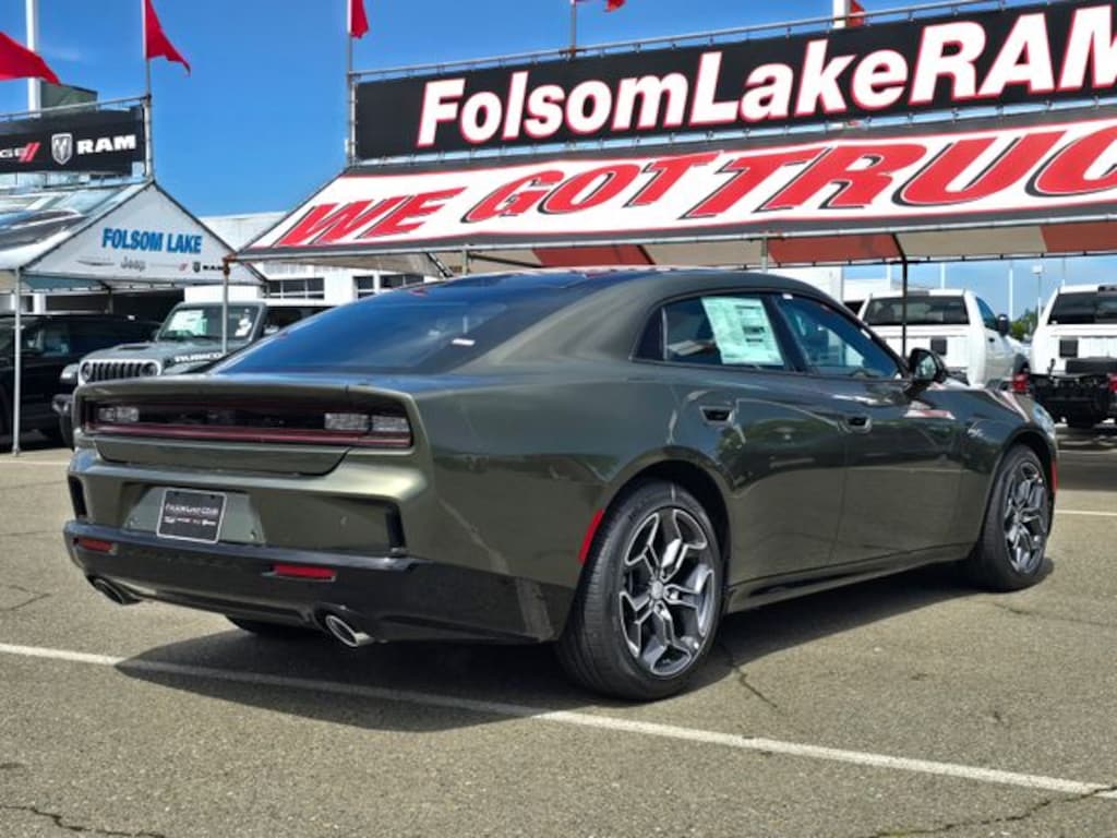 New 2026 Dodge Charger R/T PLUS 4-DOOR AWD Sedan