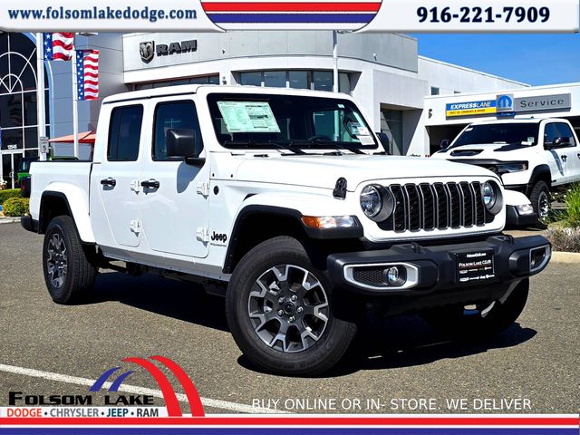 2026 Jeep Gladiator Sahara Auto's photo