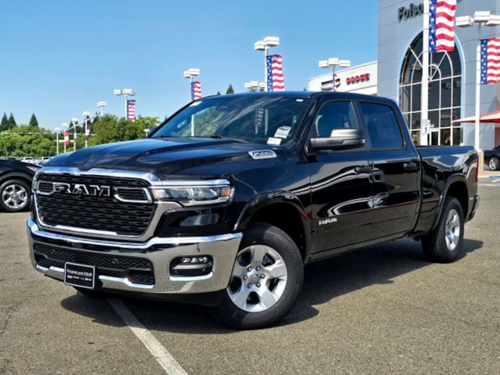 New 2026 Ram 1500 BIG HORN CREW CAB 4X4 6'4 BOX Pickup