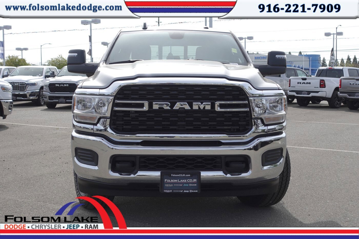 2024 Ram 2500 Tradesman photo 2