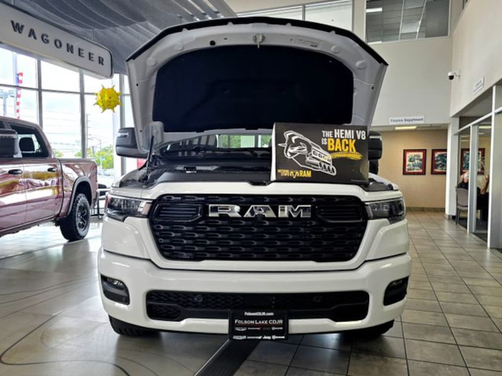 New 2026 Ram 1500 BIG HORN CREW CAB 4X4 5'7 BOX Pickup