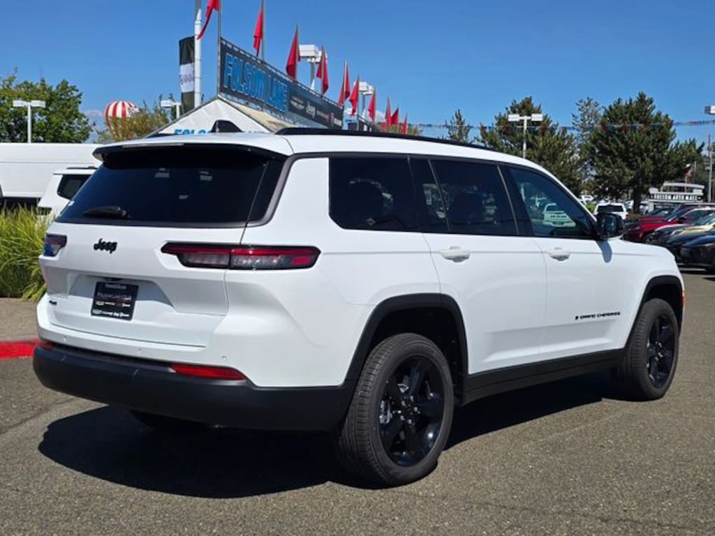 New 2026 Jeep Grand Cherokee L Limited 4x4 Sport Utility