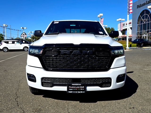 2025 Ram 1500 Tradesman photo 2